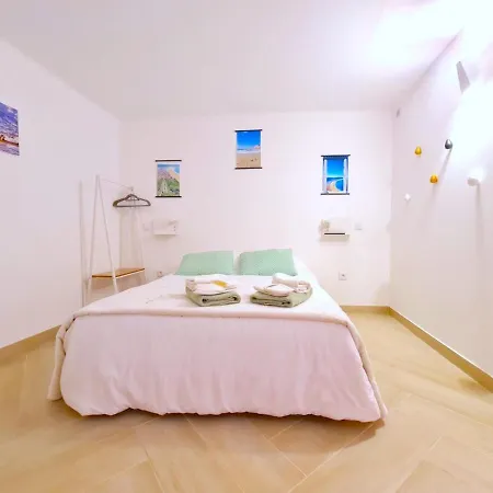 Quartos Grupos נאזרה