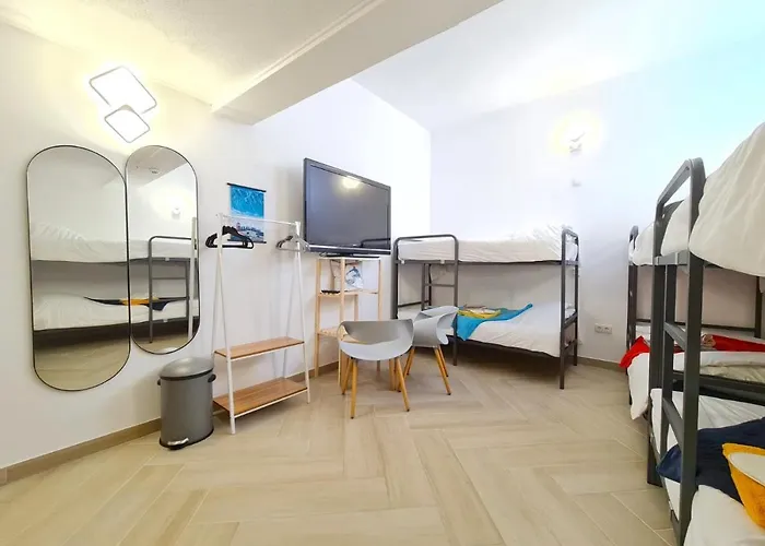 בית הארחה Quartos Grupos *