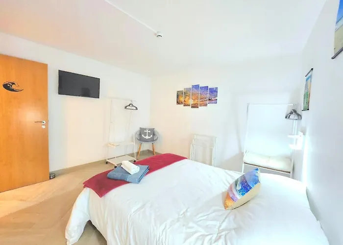 Quartos Grupos * נאזרה